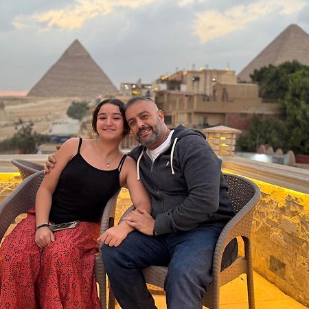 King Ali Pyramids View Inn Kafrat al Jabal Bagian luar foto