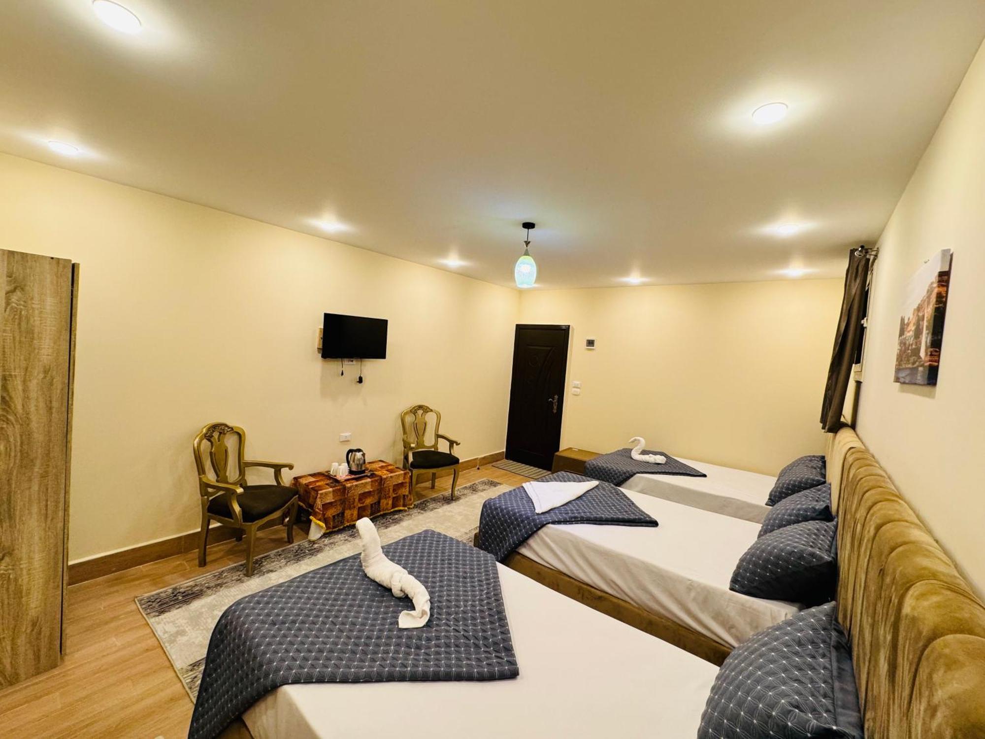 King Ali Pyramids View Inn Kafrat al Jabal Bagian luar foto